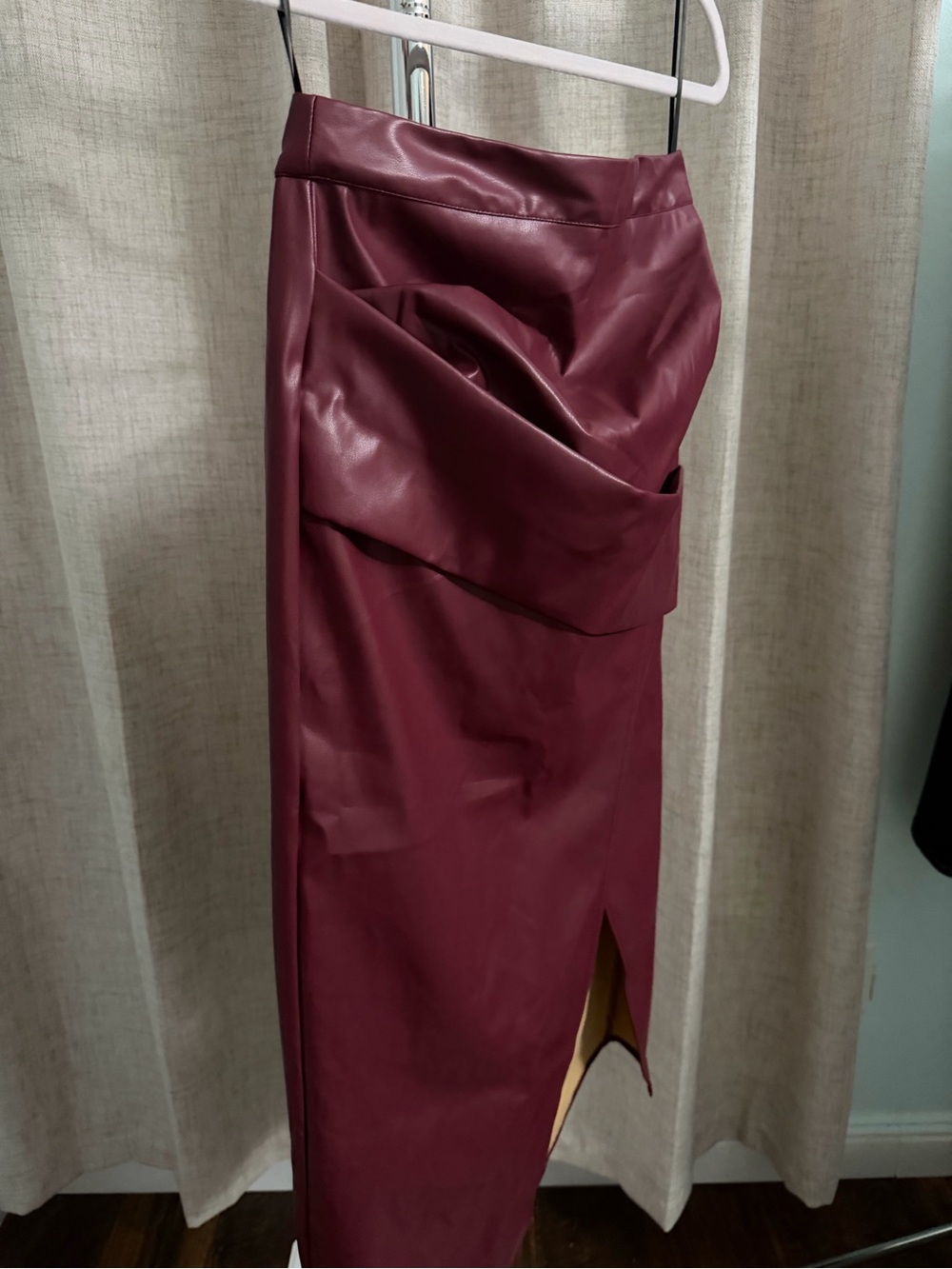 Commense Burgundy Faux Leather Draped Pencil Skirt